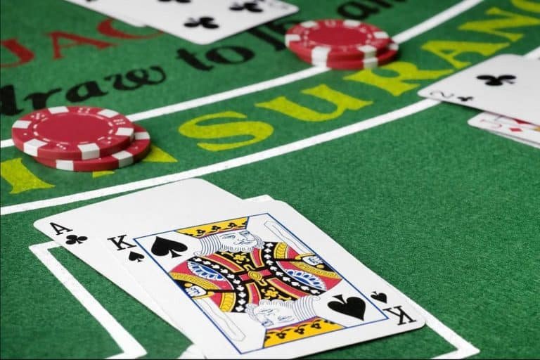 Filipino bettor using jl3 ph mobile sportsbook to place a basketball bet in the Philippines